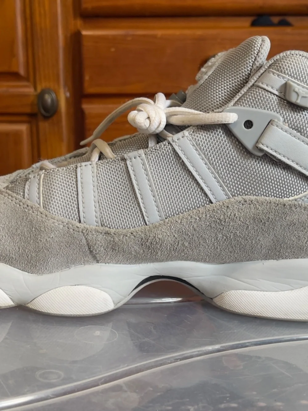 Mens 10.5 Jordan 6 rings